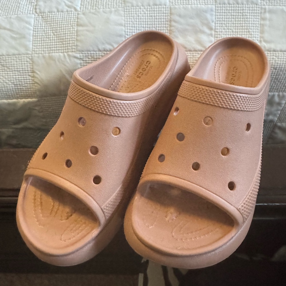 Crocs Slide Sandals in Peach